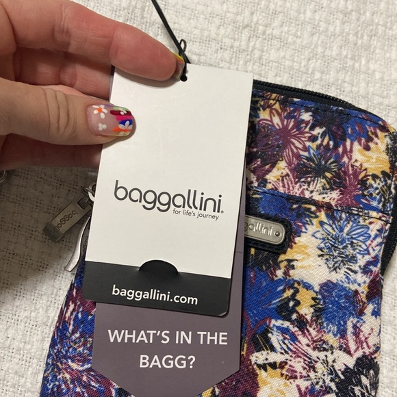 Nwt baggallini Take Two Large RFID Bryant Crossbody Bag - Picture 3 of 9